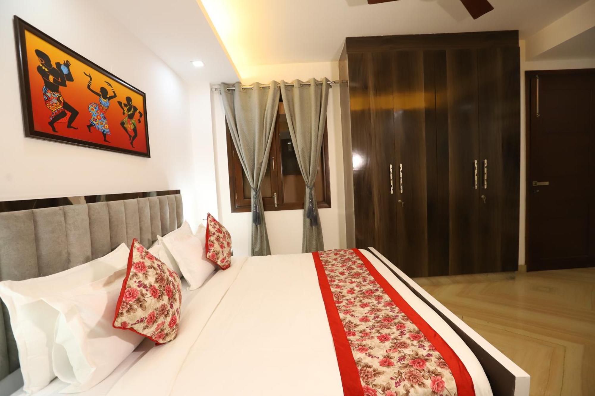 Crown Hotel Agra Near Taj Mahal Esterno foto